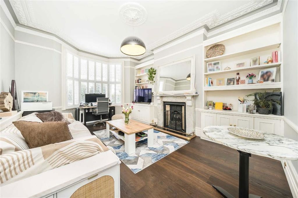 Property photo 3 of 8