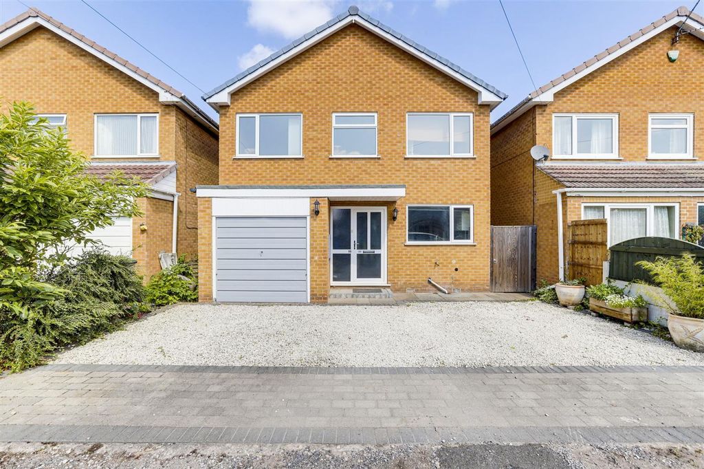 Property photo 1 of 25