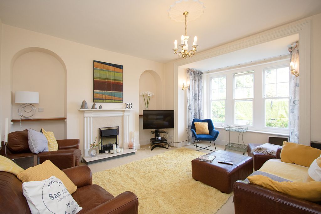 Property photo 3 of 36 Photo 2