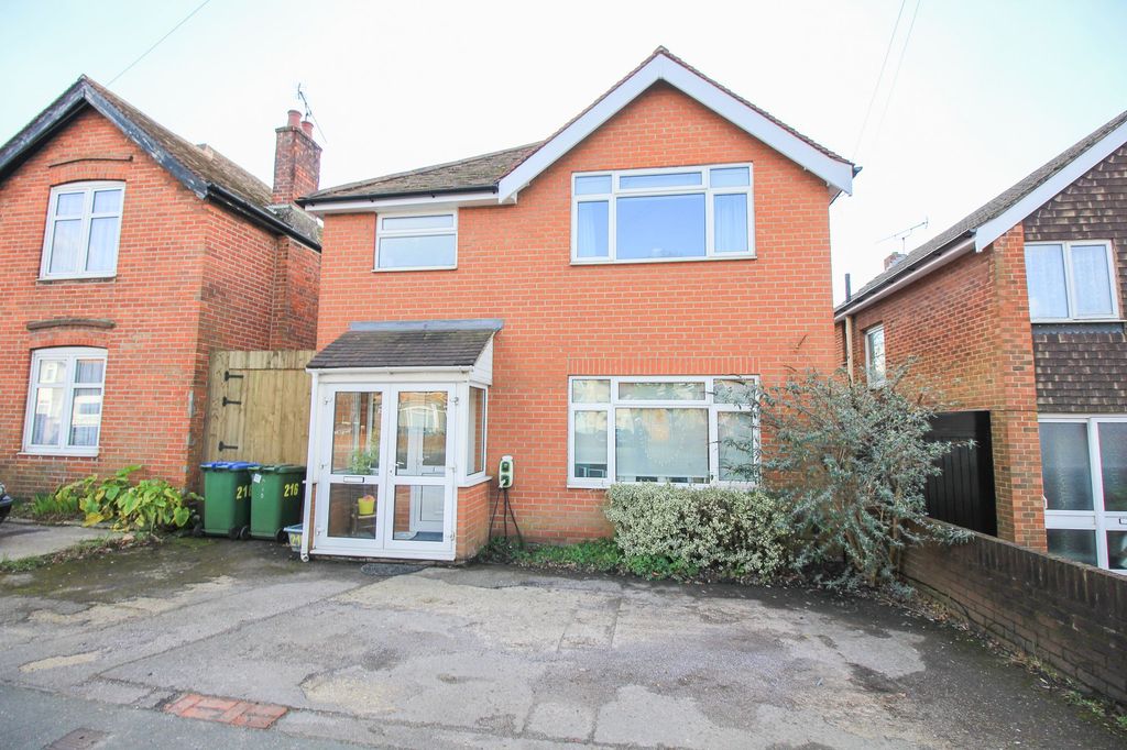 Property photo 1 of 20