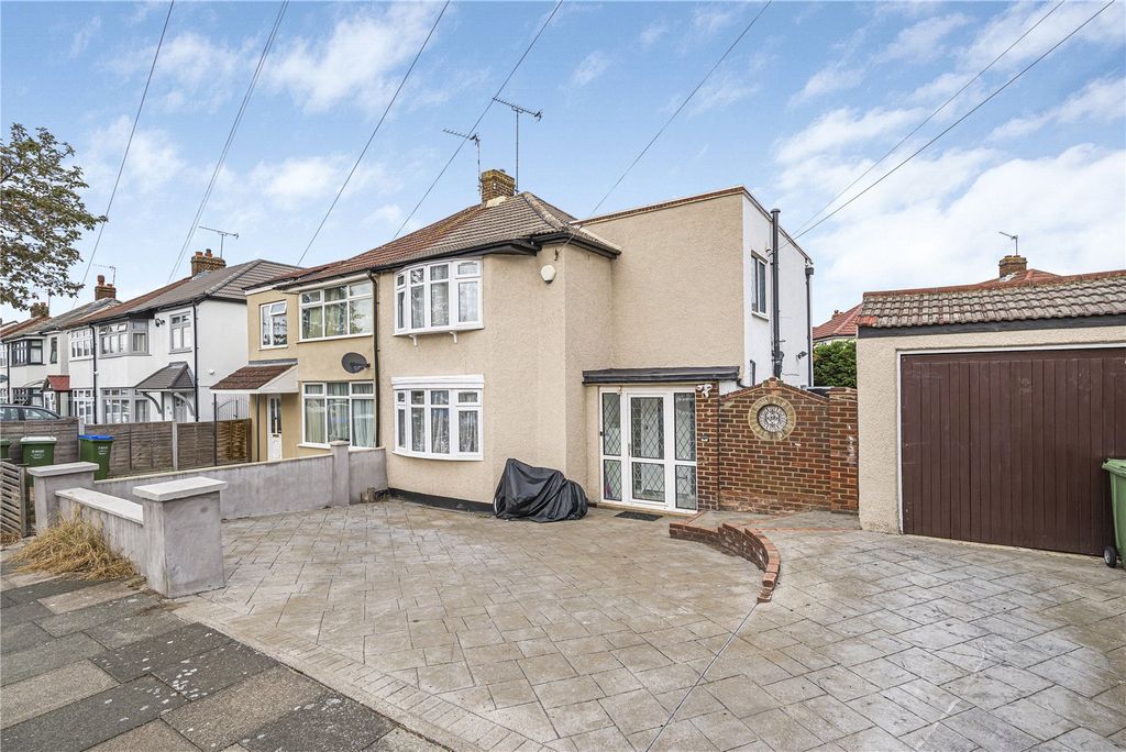 Property photo 1 of 28 Picture No. 40