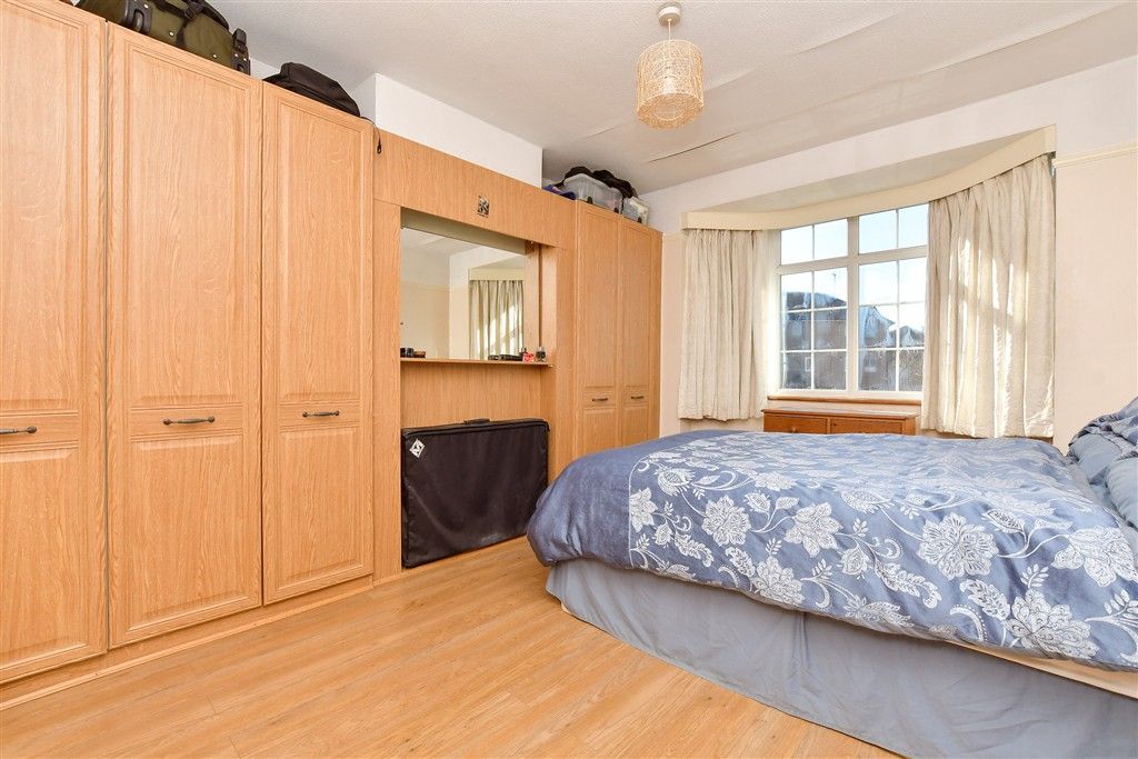 Property photo 2 of 10 Bedroom 1