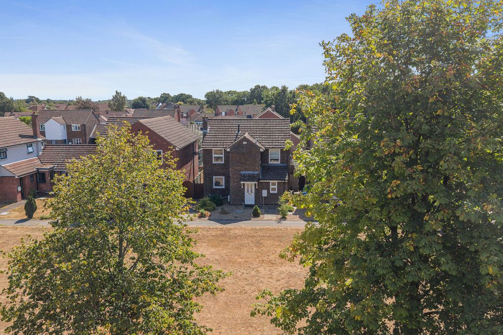 Property photo 1 of 27