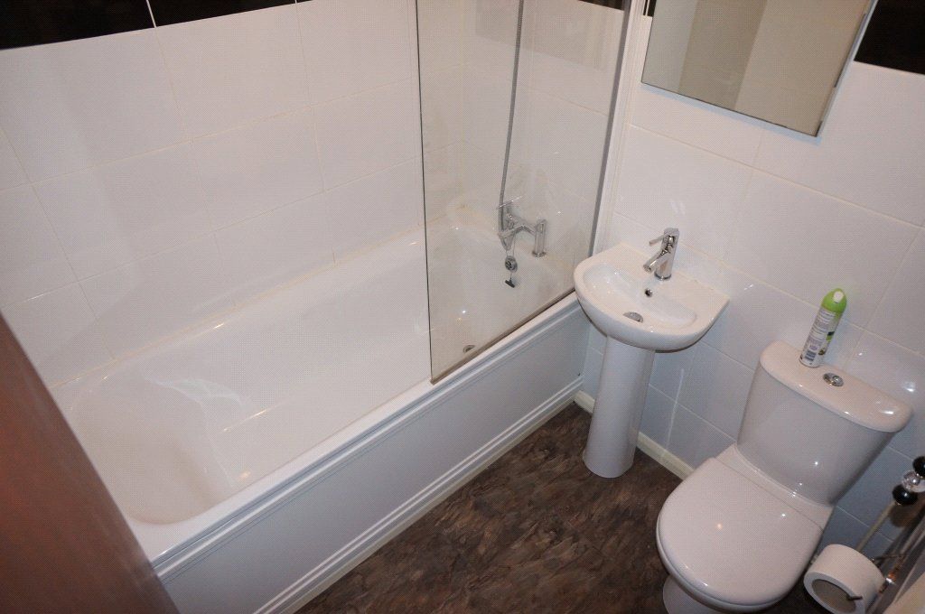 Property photo 3 of 6 Picture No. 01
