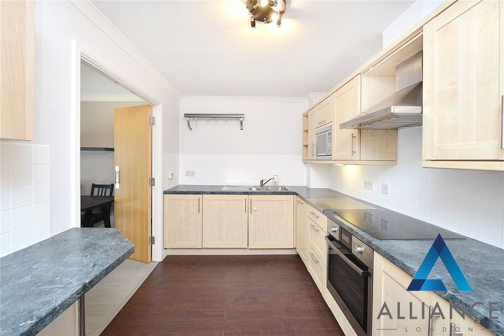 Property photo 2 of 12 Picture No. 06