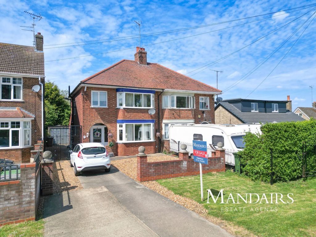 Property photo 1 of 36