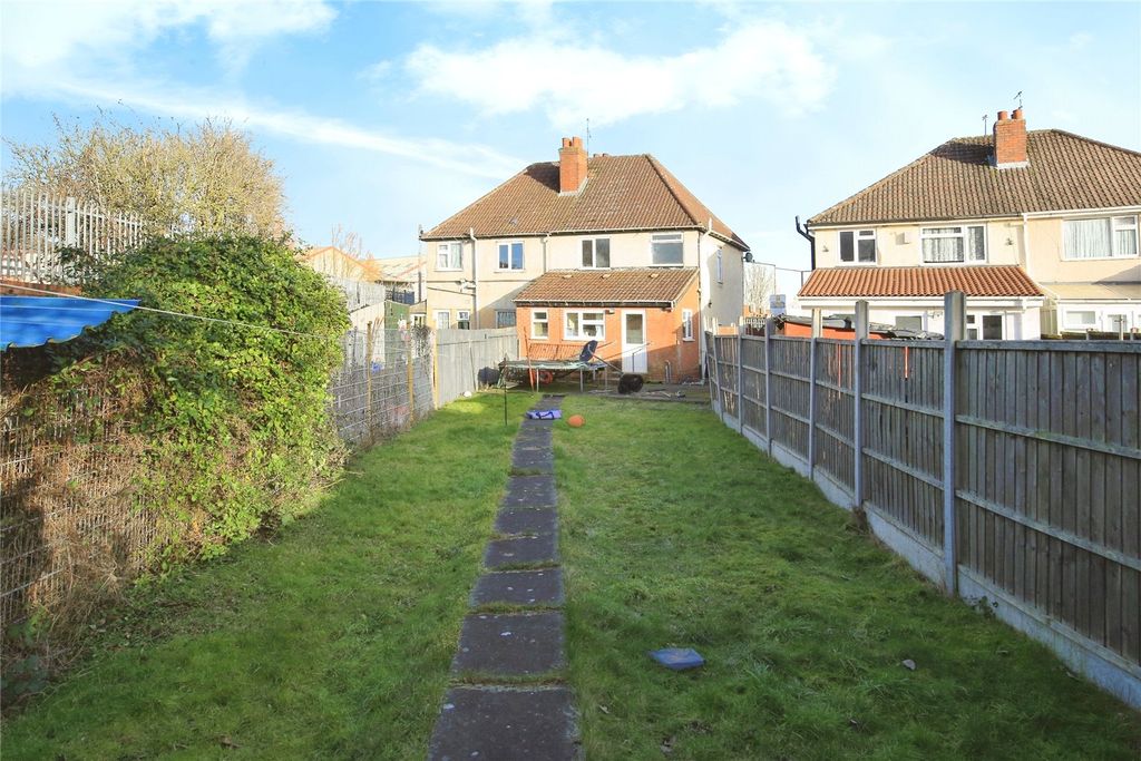 Property photo 2 of 17 Photography