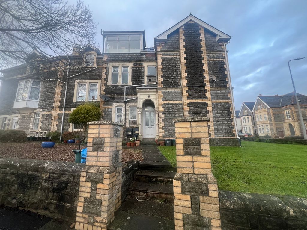 Property photo 1 of 6 Image