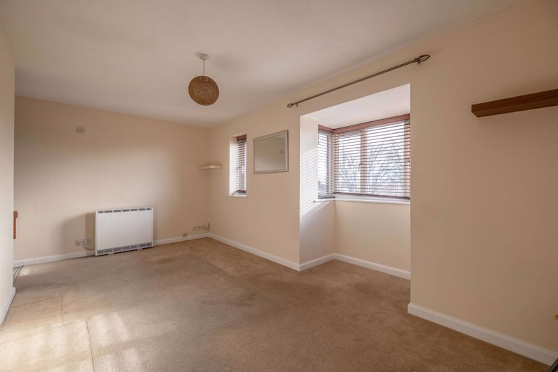 Property photo 3 of 7 Photo 5