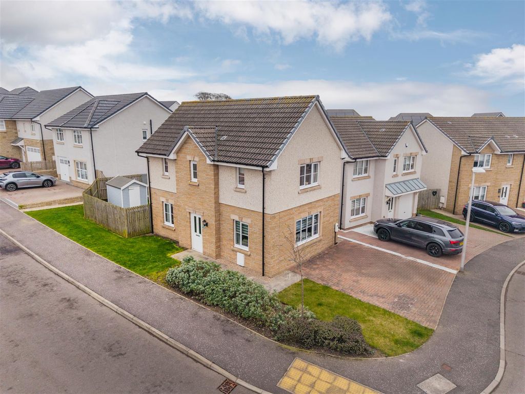 Property photo 2 of 22 51 Buick Drive Arbroath-2.Jpg