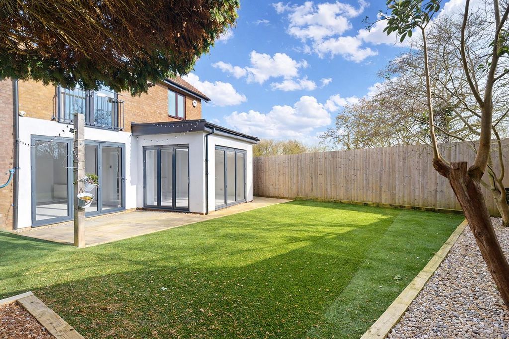 Property photo 3 of 21 D63B7A32-C6C2-441D-Bffe-A2D64C6E0C07.Png