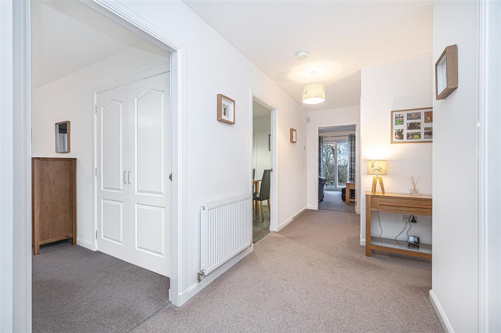 Property photo 2 of 24 Untitled (4 Of 1).Jpg