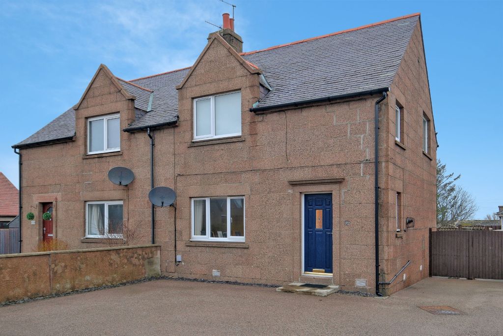 Property photo 1 of 25