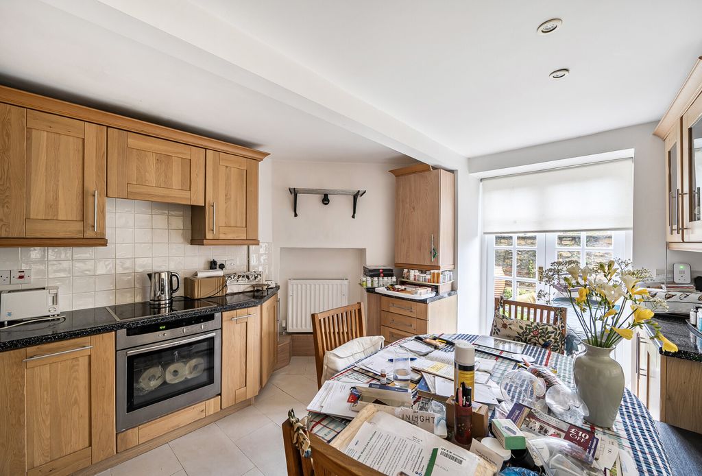 Property photo 3 of 16 Kitchen/Dining Room