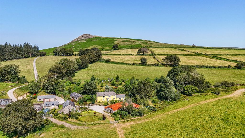 Property photo 1 of 43 Drone Images