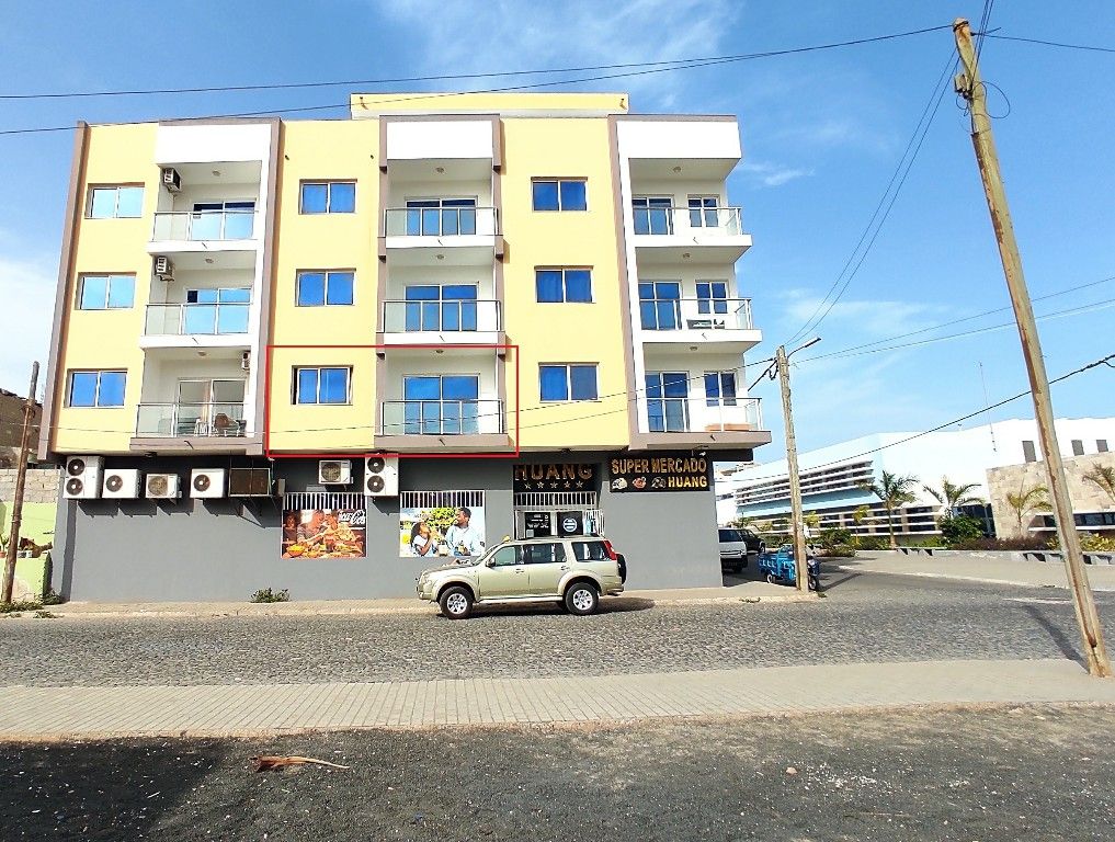 Property photo 1 of 5