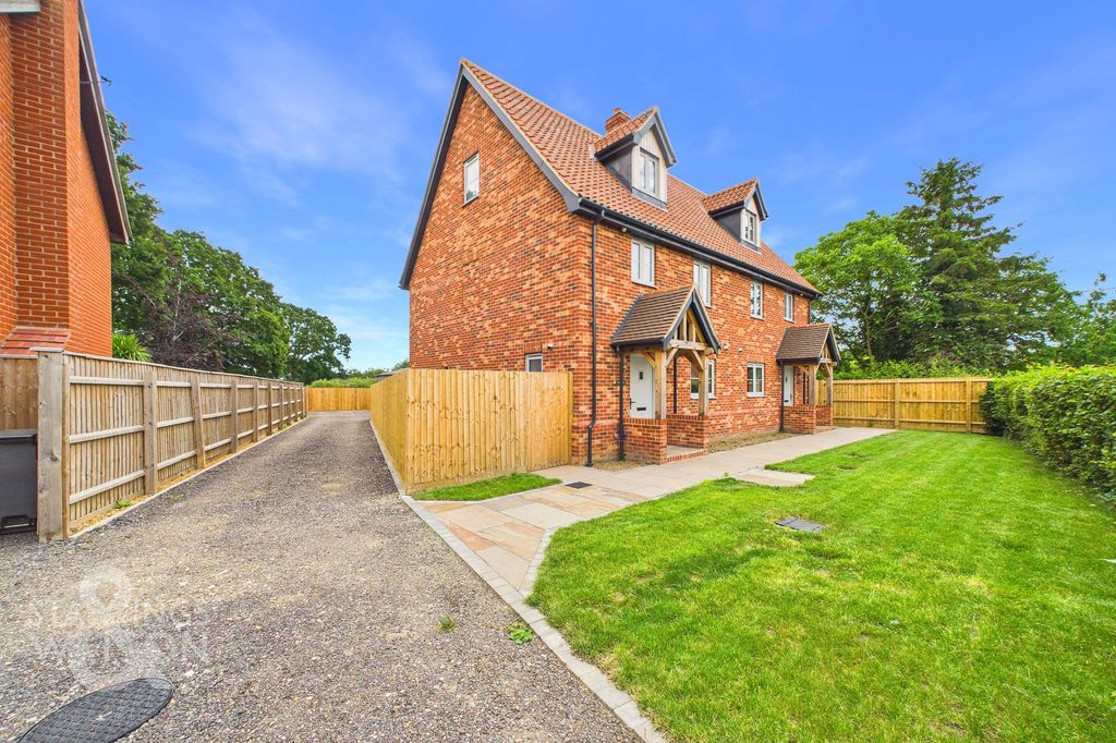 Property photo 1 of 27