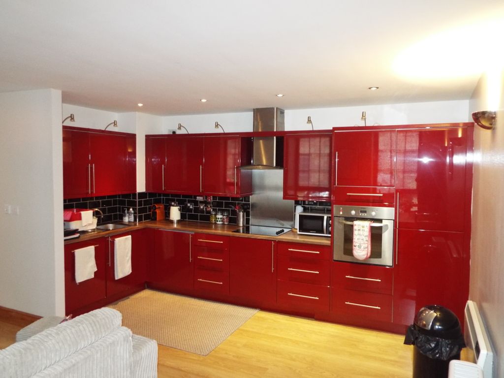 Property photo 2 of 11