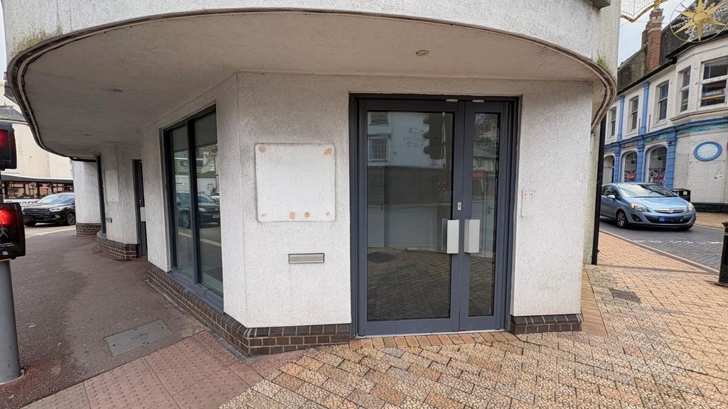 Property photo 3 of 6 B3.Png