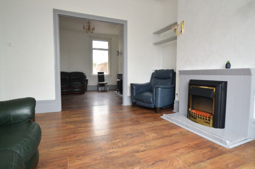 Property photo 3 of 17 Dsc_0153