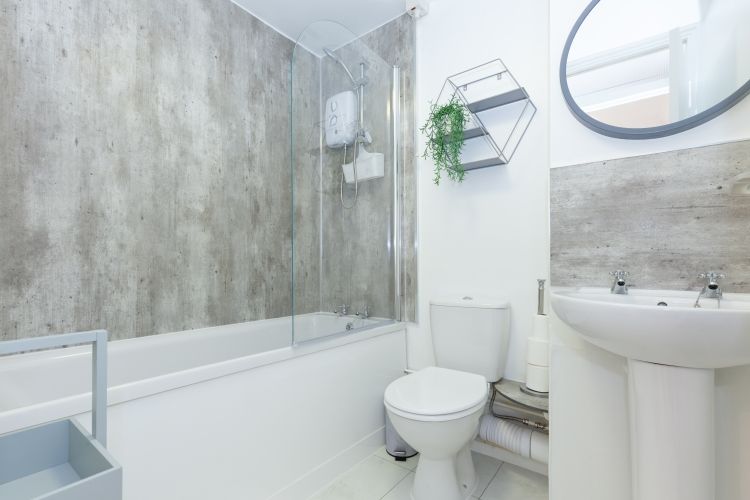 Property photo 3 of 8 199211