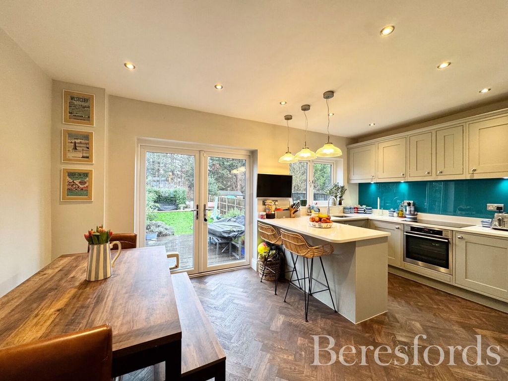 Property photo 3 of 28 Picture No. 07