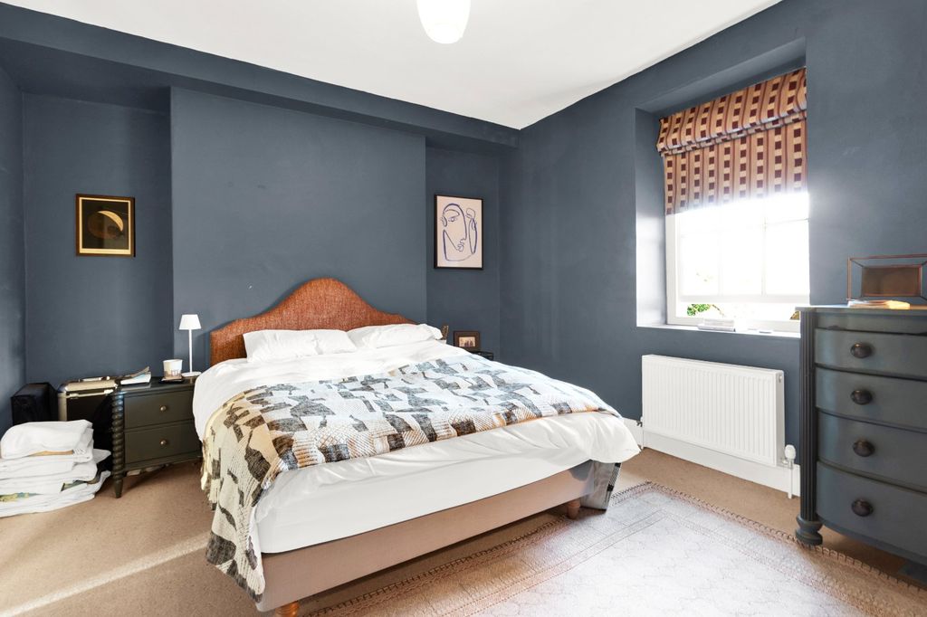 Property photo 3 of 9 Picture No. 40