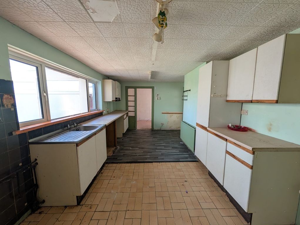 Property photo 3 of 12 Not Specified