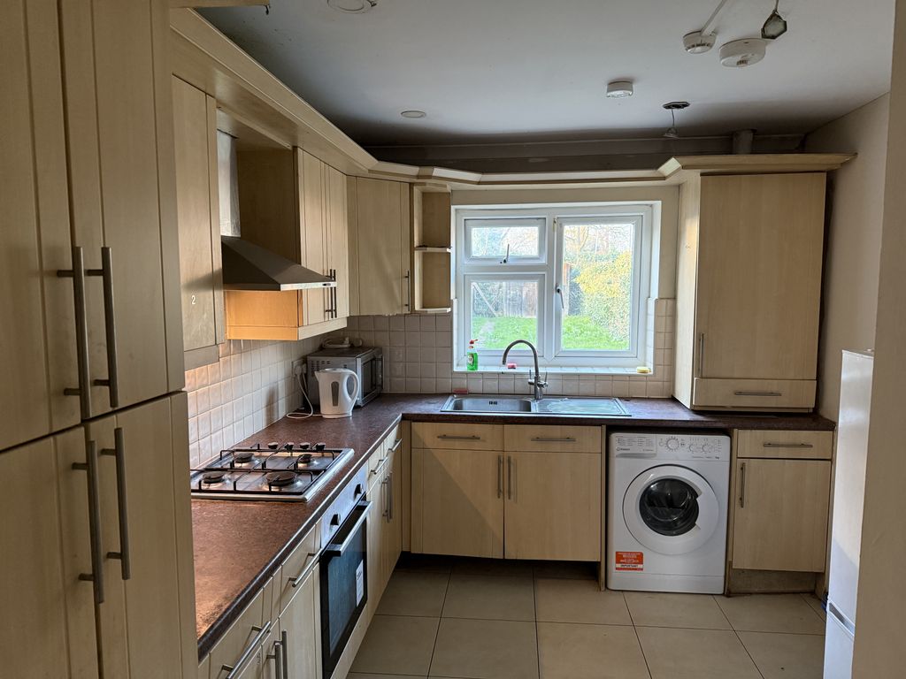 Property photo 3 of 10 Gallery