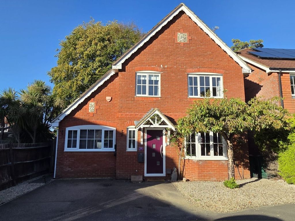 Property photo 1 of 23