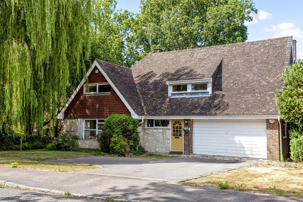 Property photo 1 of 20