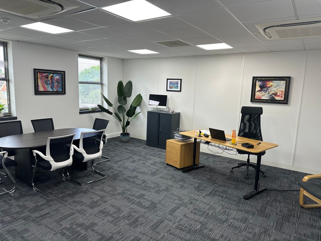 Property photo 2 of 4