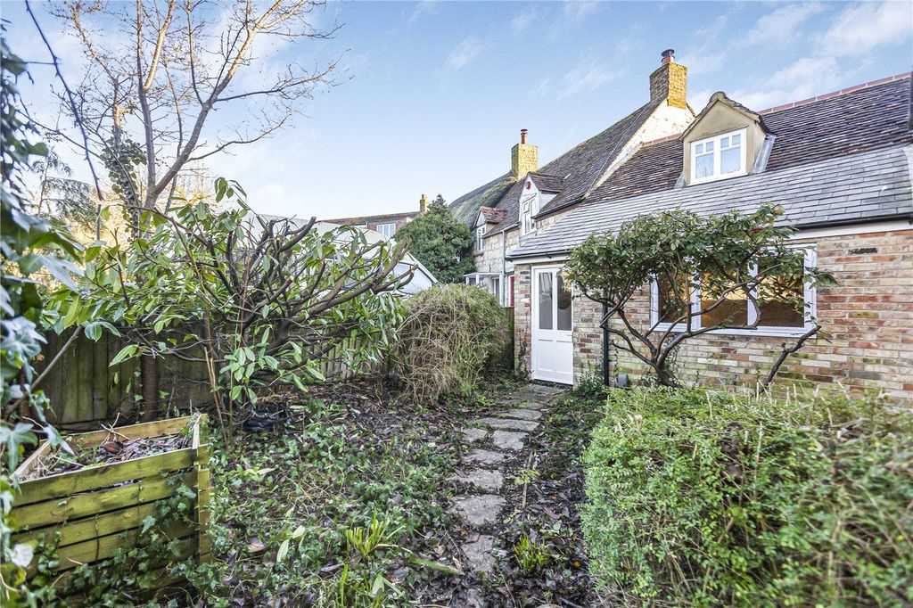 Property photo 1 of 26 Picture No. 52