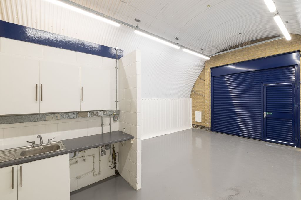 Property photo 3 of 4 An Empty Arch With Lining And A WC Cubicle To The Back