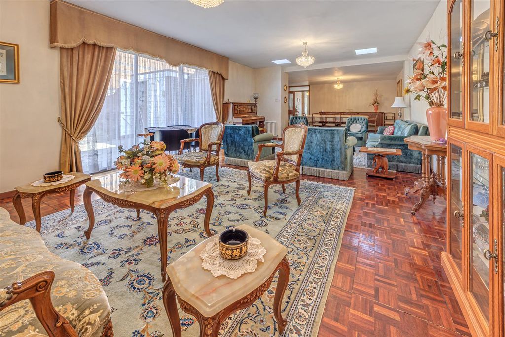 Property photo 3 of 28 0029.Jpg