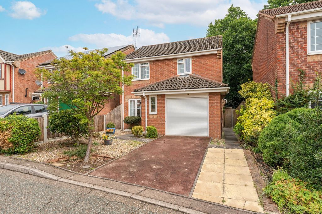 Property photo 1 of 29
