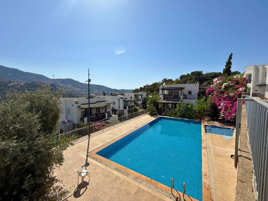 Property photo 1 of 21 Nature View Apartment For Sale In Bodrum - Communal Pool