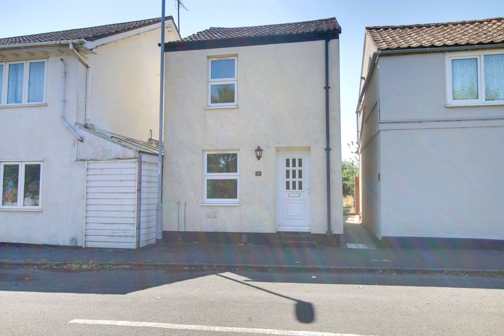 Property photo 1 of 8