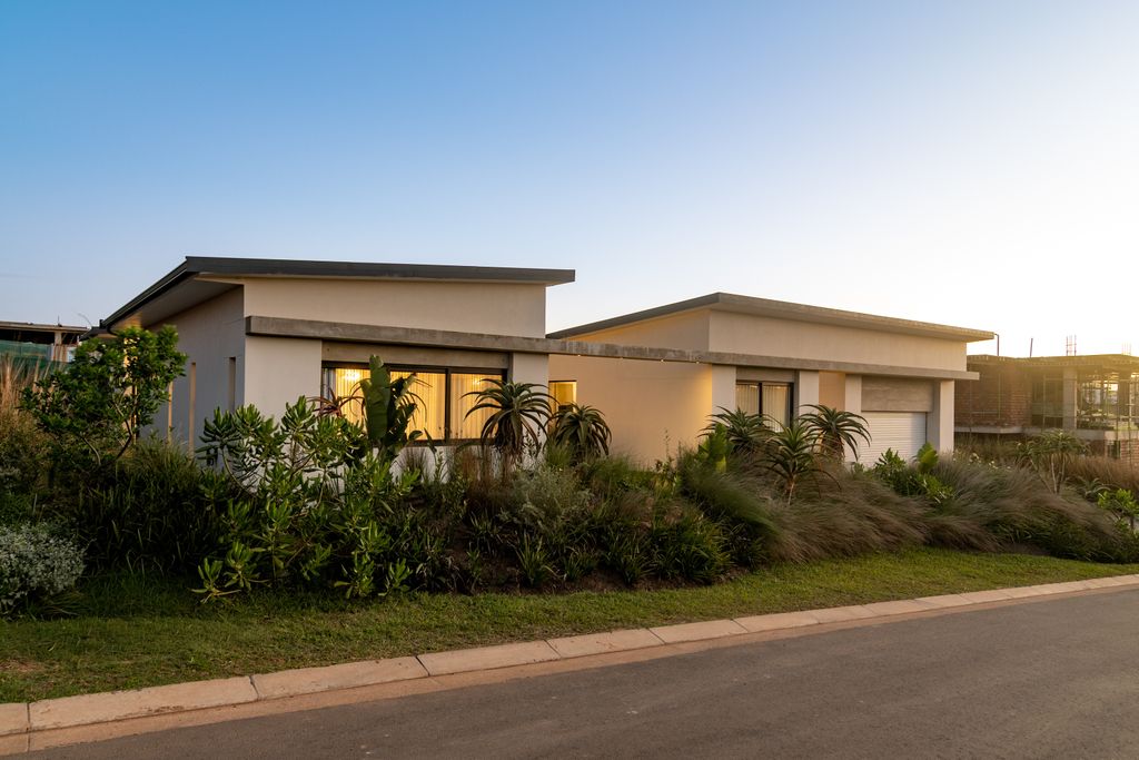 Property photo 1 of 48