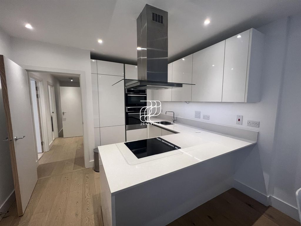 Property photo 1 of 18 3E5138Bedc3c5F8E88d8Ffa554206Ae4.Jpg