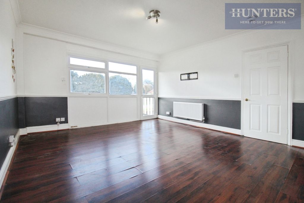 Property photo 2 of 25 Pbox-Img.Jpg