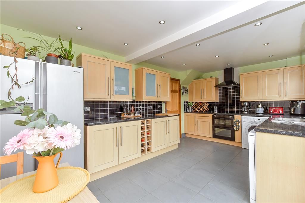 Property photo 1 of 15 Kitchen/Diner