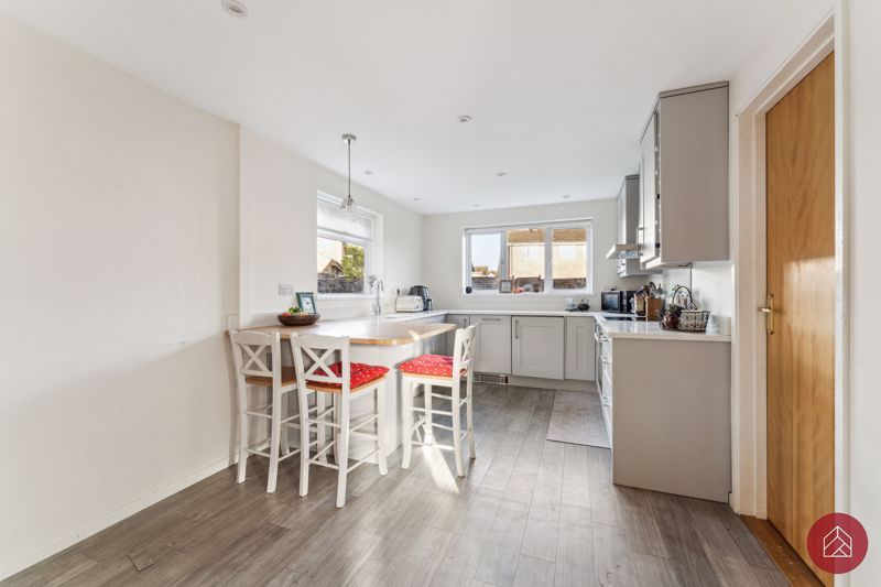 Property photo 3 of 22 Kitchen