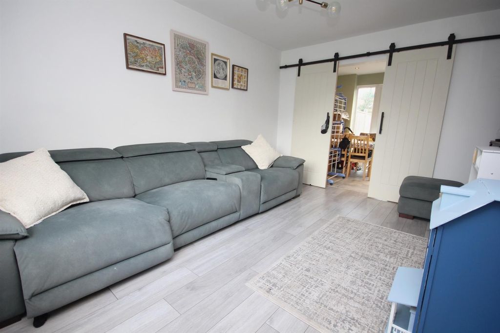 Property photo 2 of 12 Img_7201.Jpg