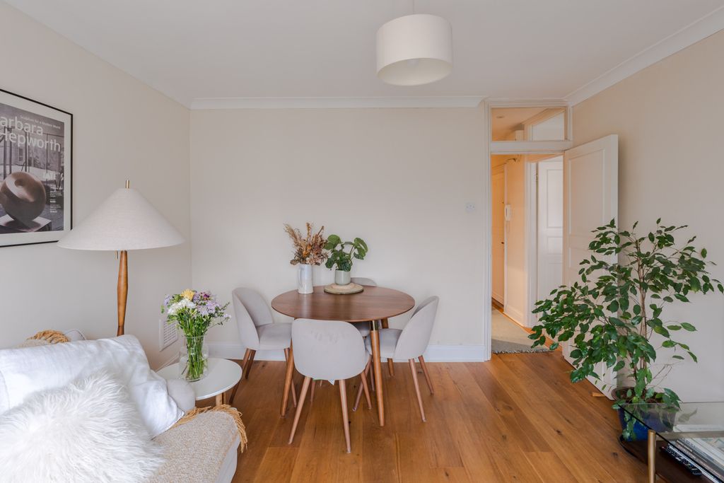 Property photo 2 of 7 Reception Room