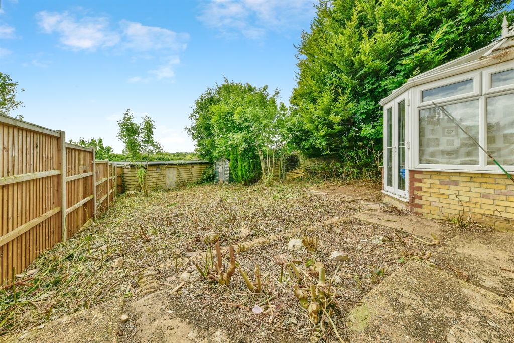 Property photo 3 of 9