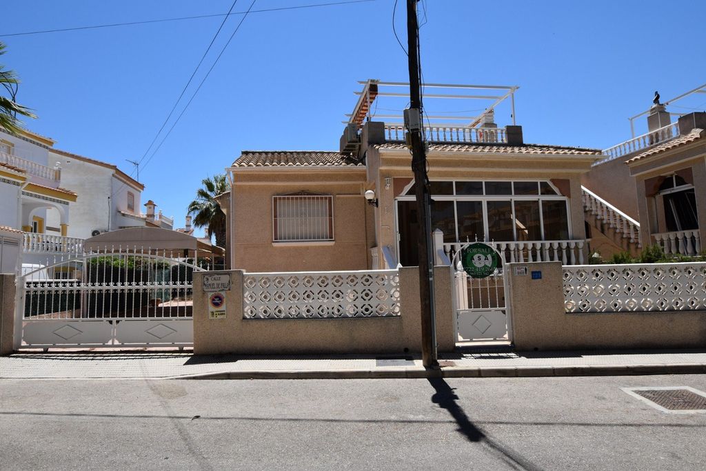 Property photo 1 of 36