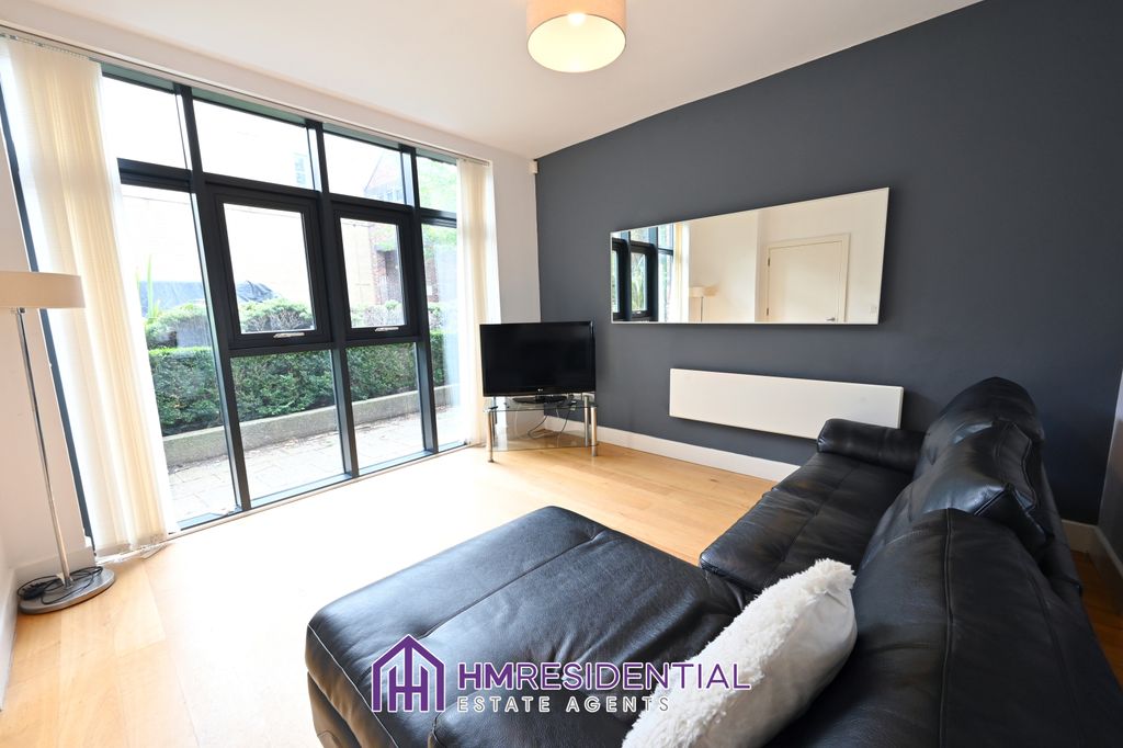 Property photo 3 of 10 Gallery