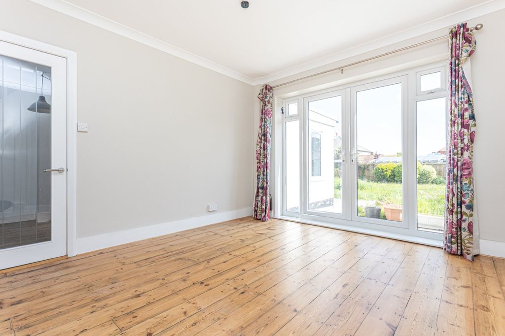 Additional image 7 of 3 bed detached house for saleQueens Avenue, Birchington, Kent CT7