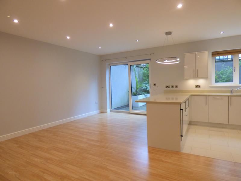 Property photo 3 of 15 Photo 19